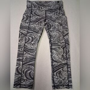Lululemon Athletica Monochrome Swirl Cropped Leggings